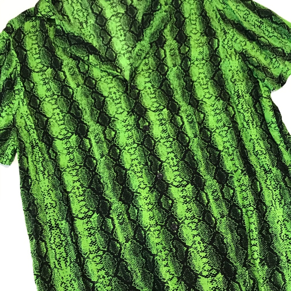 Asos Shirt Button Down Snake Print Medium - Picture 15 of 16